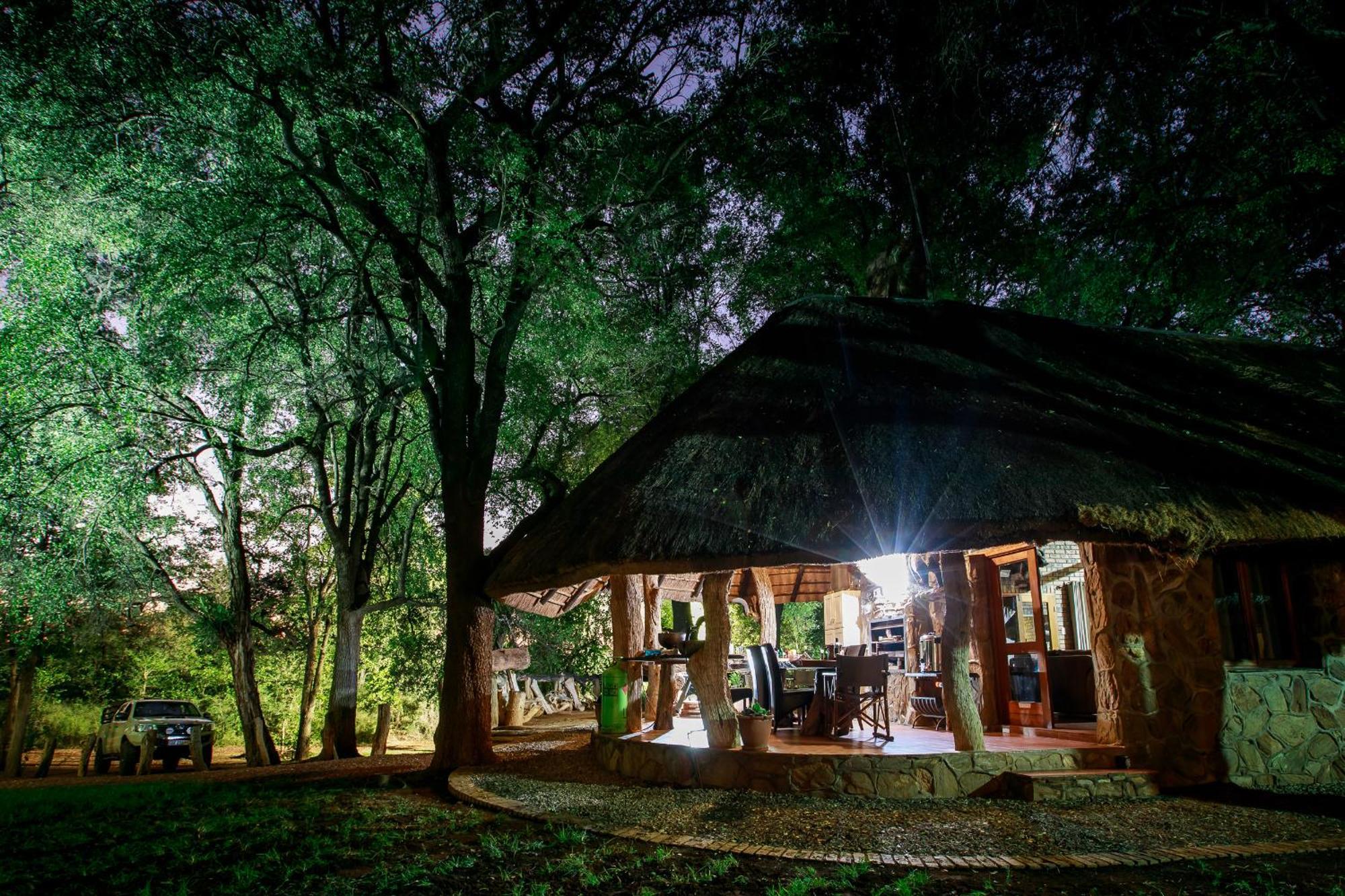 Sable Creek Safari Lodge 트자넨 외부 사진